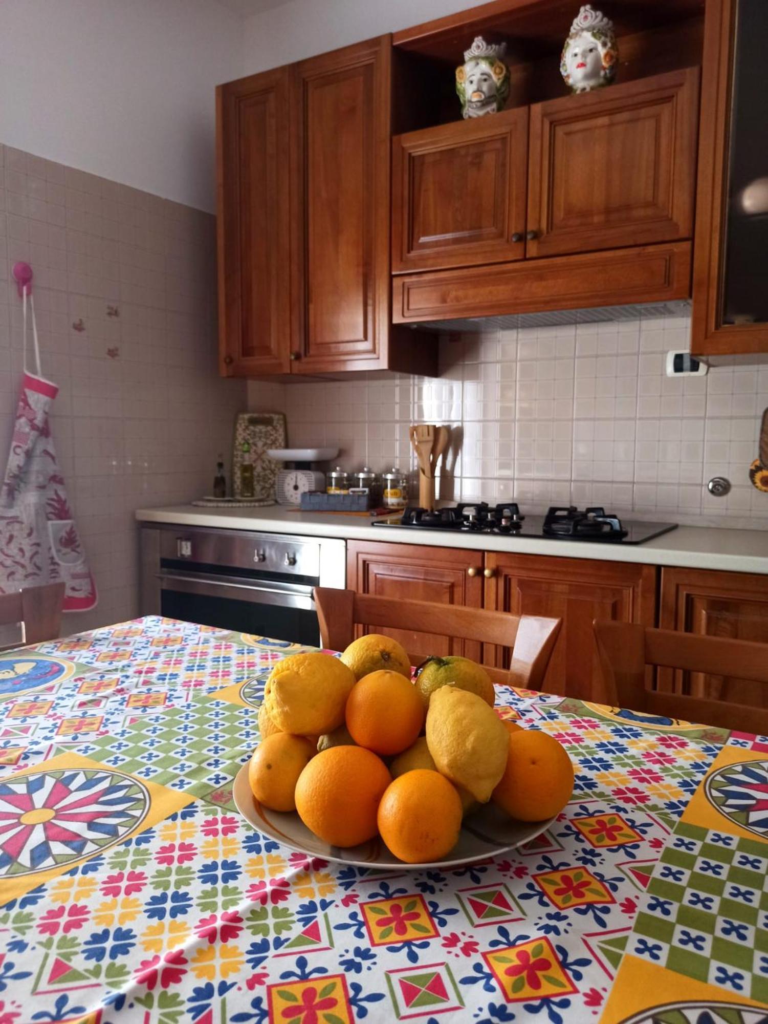 La Casa Sicula Apartment Capri Leone Cameră foto